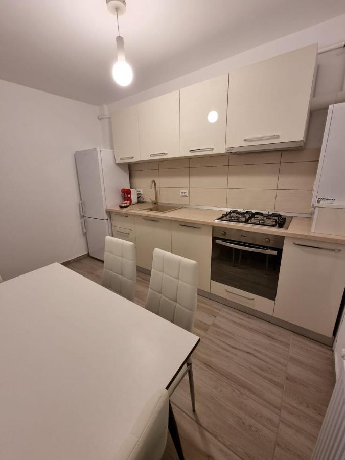 Dreams Escape Apartment Craiova Exterior photo