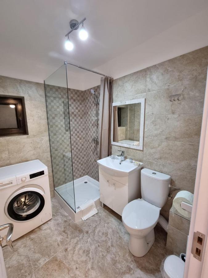 Dreams Escape Apartment Craiova Exterior photo