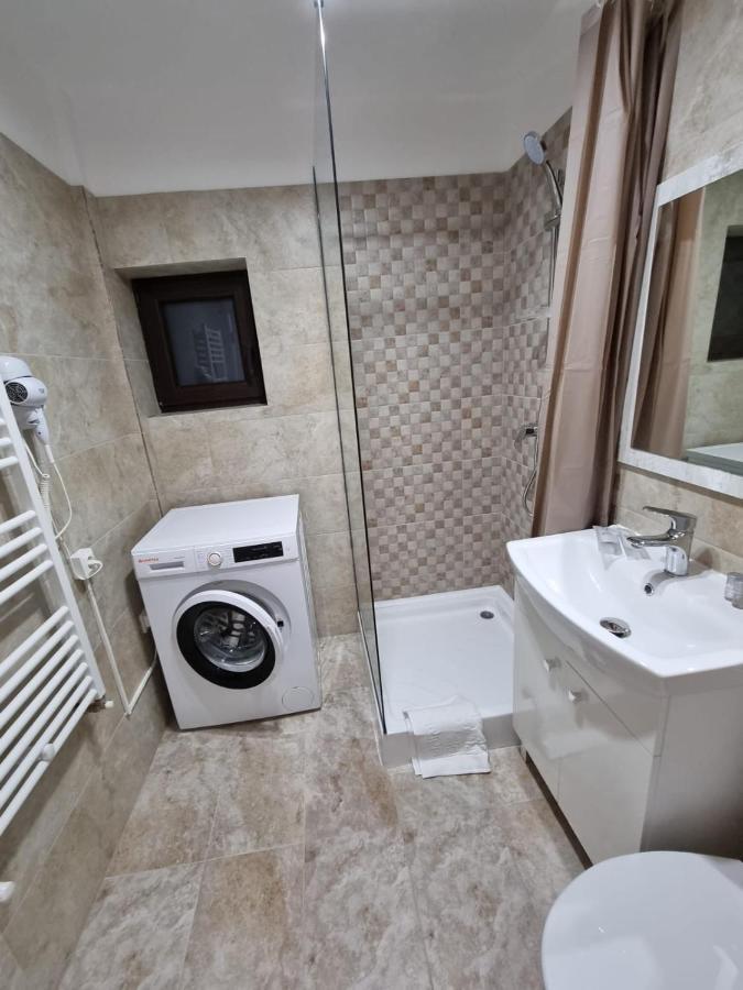 Dreams Escape Apartment Craiova Exterior photo